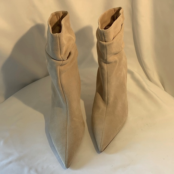 Express Pointed Toe Heeled Bootie sz 8 - Picture 1 of 7
